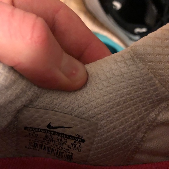 Nike running shoes - Picture 3 of 3